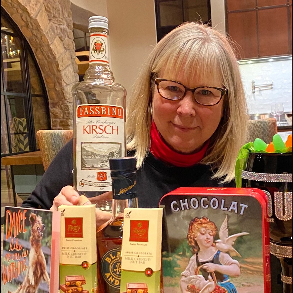 Meet your Posher, Lynette